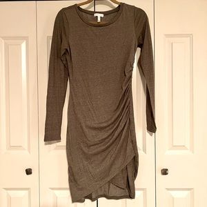 Leith knit dress. Heather green. S.